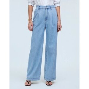 Madewell Light Wash Pleated Wide-Leg Jeans